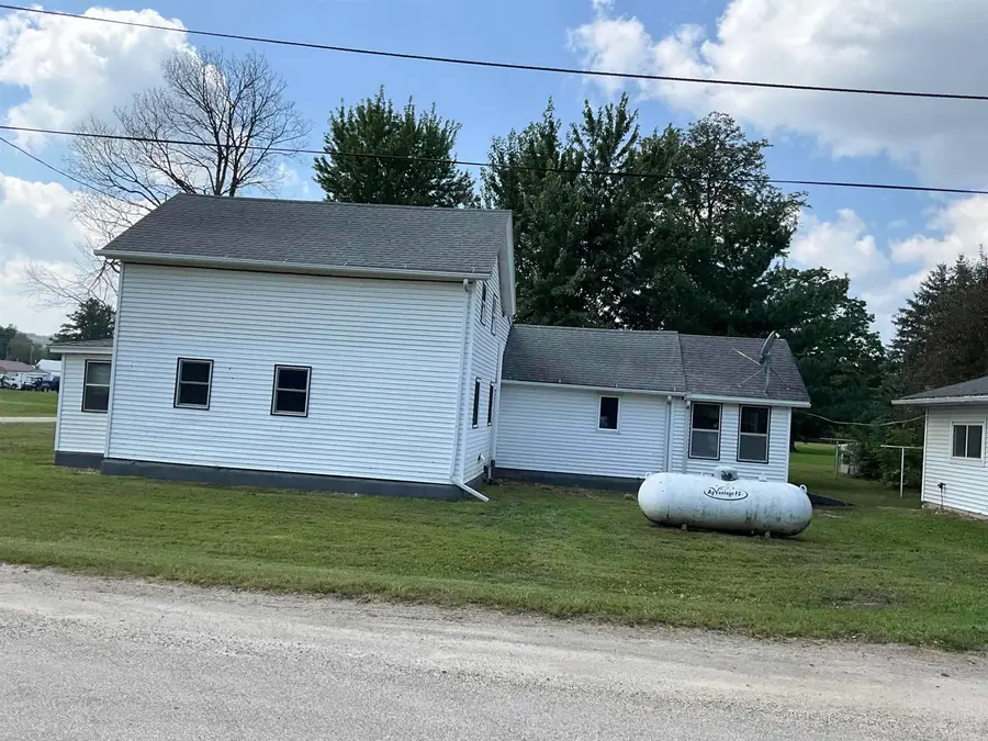 29025 State Street, Eldorado, IA 52175 - #2