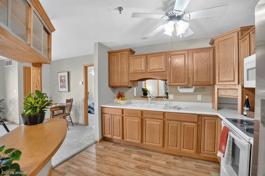 4305 Autumn Ridge Road #202, Cedar Falls, IA 50613 - #3