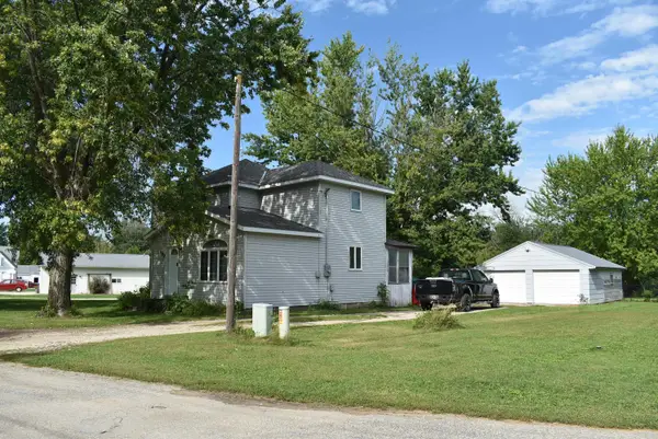 402 S Water Street, Stacyville, IA 50476