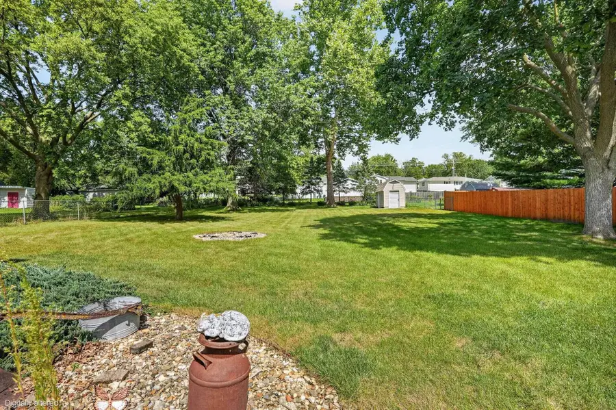1420 Parker Street, Cedar Falls, IA 50613 - #3