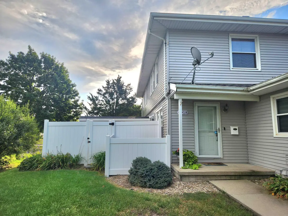4918 Fostoria Drive, Waterloo, IA 50701 - #1
