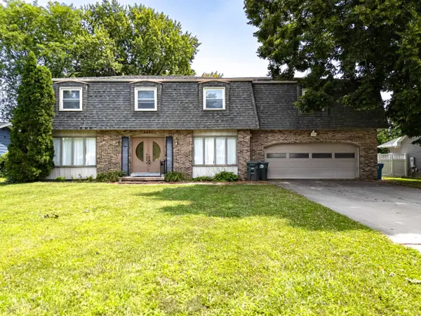 3331 Rosehill Terrace, Waterloo, IA 50701