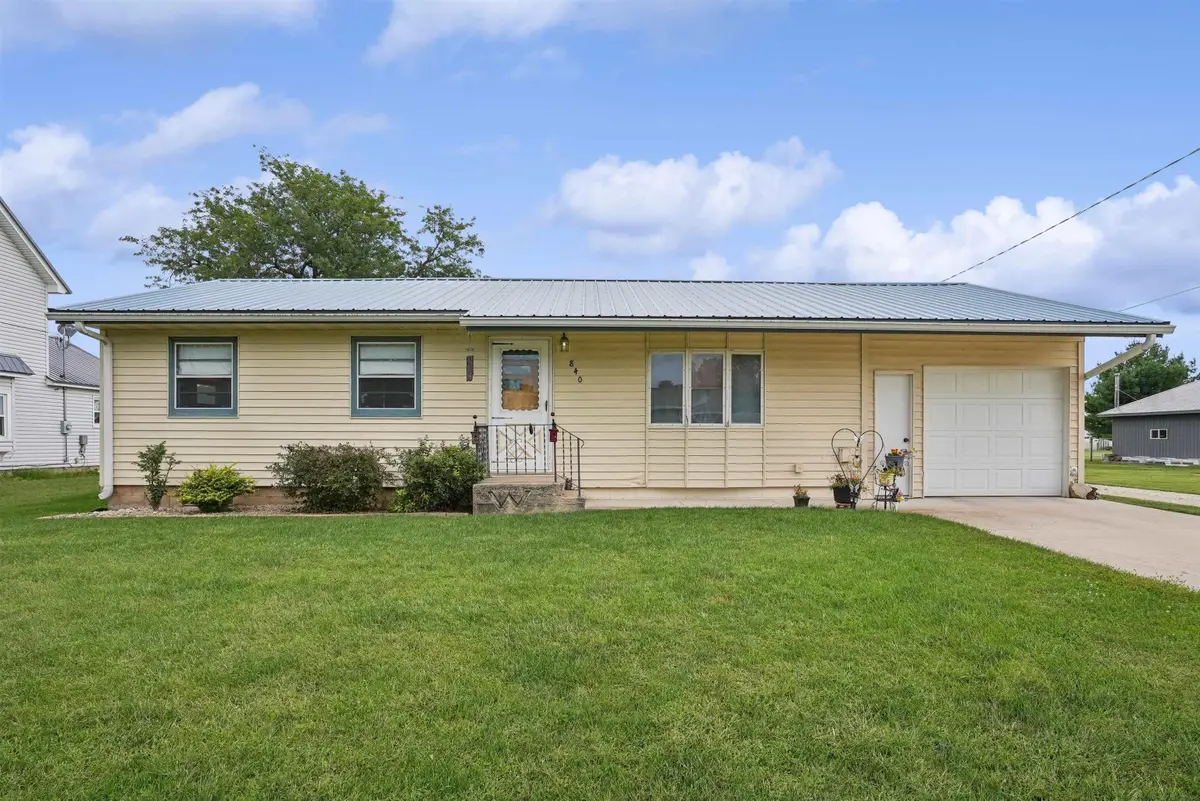 840 East Street, Lamont, IA 50650 - #1