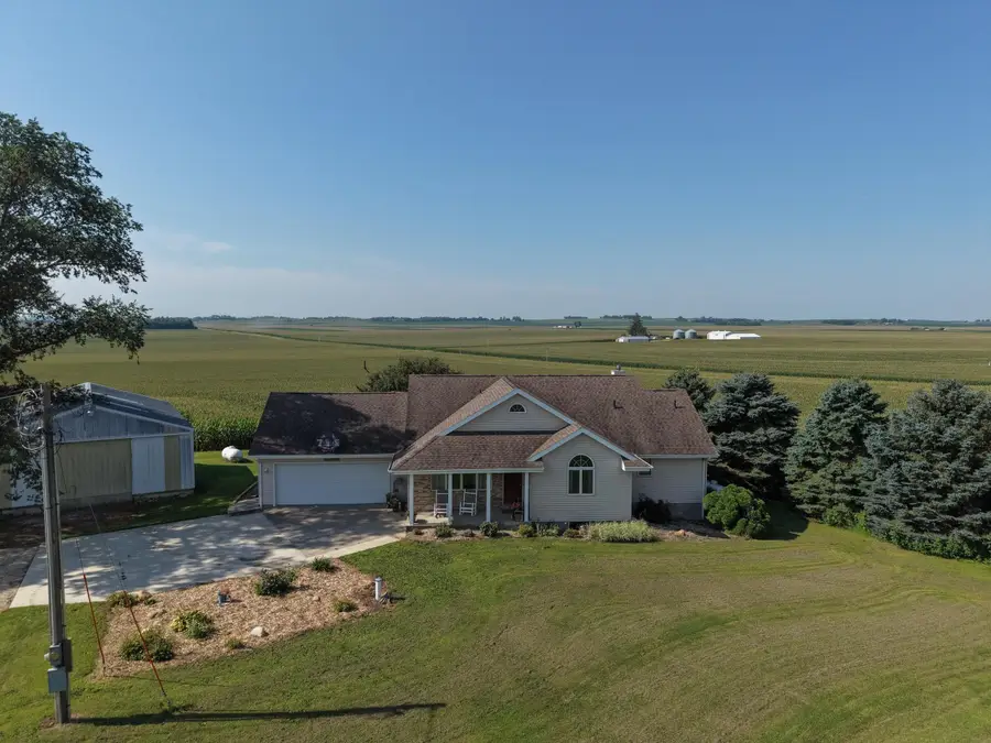 19142 290th Street, Parkersburg, IA 50665 - #3
