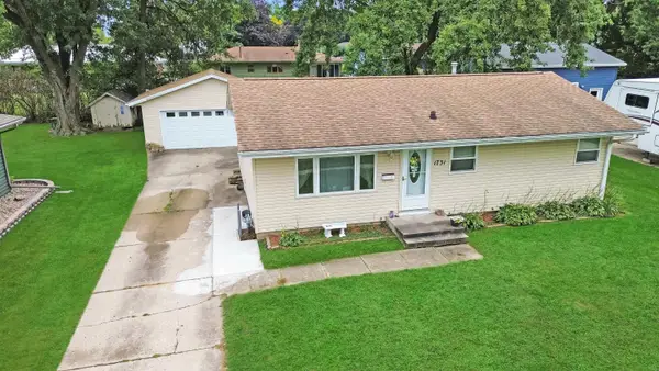 1731 3rd Avenue, Waverly, IA 50677