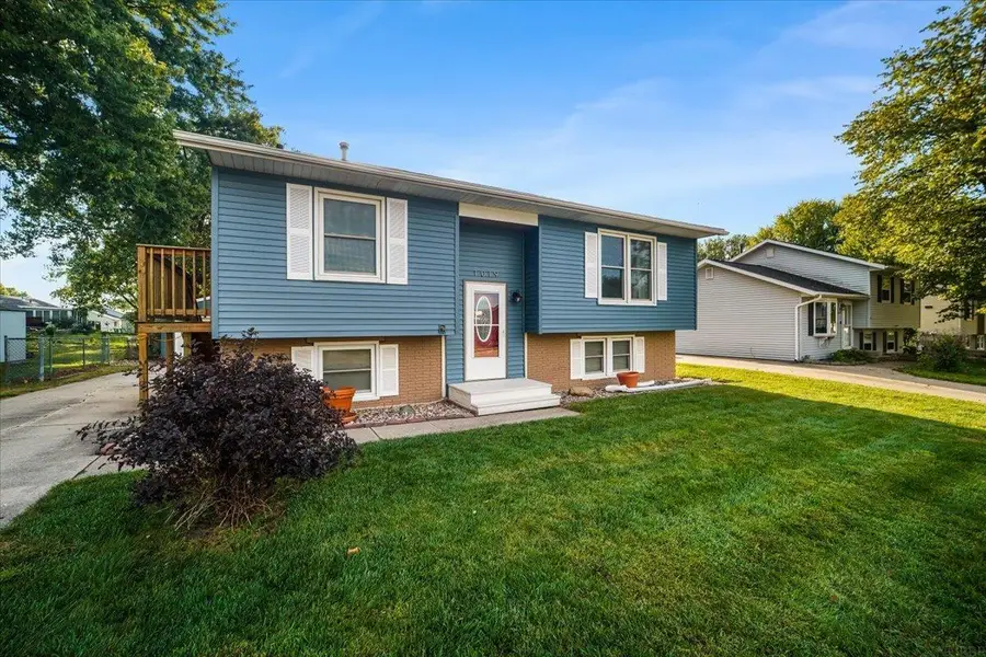 1019 Fleur Dr, Waterloo, IA 50701 - #2