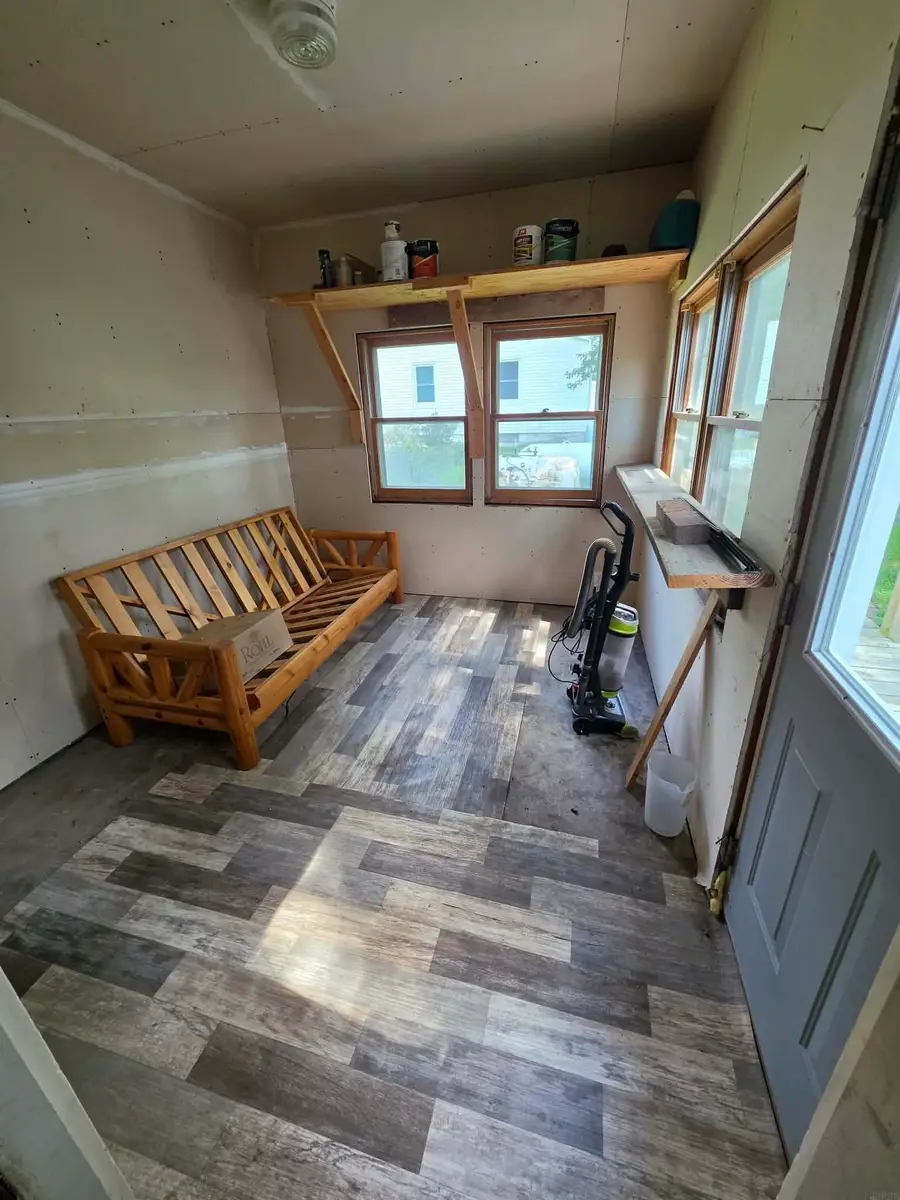 210 Forest Street, Elma, IA 50628 - #2