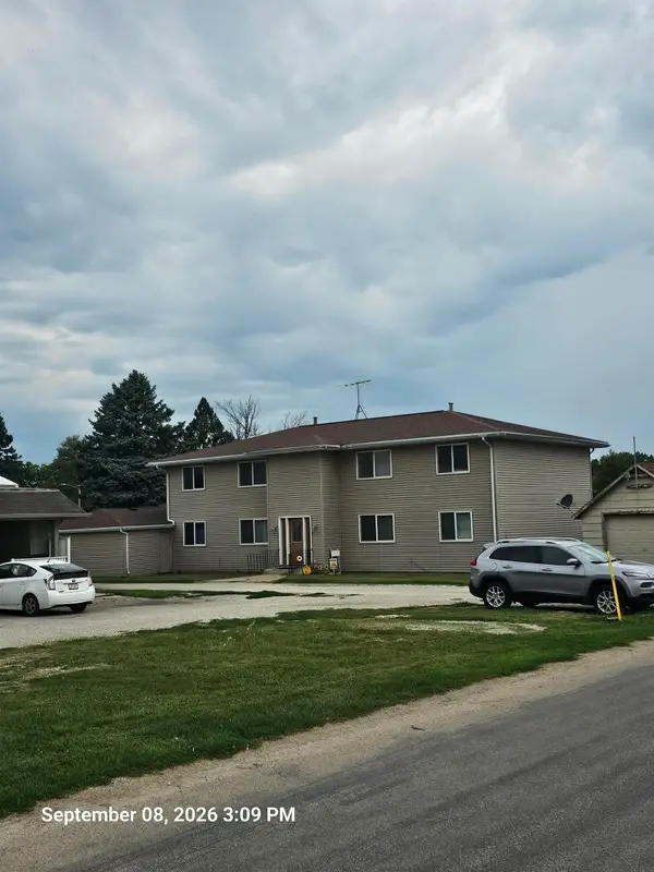 101 N Commercial Street, Reinbeck, IA 50669