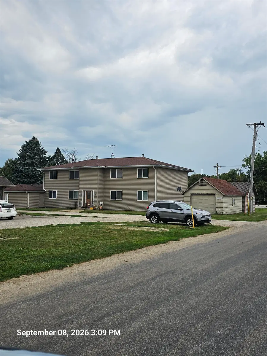 101 N Commercial Street, Reinbeck, IA 50669 - #2
