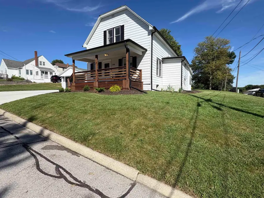 1706 6th Street, Gilbertville, IA 50634 - #3