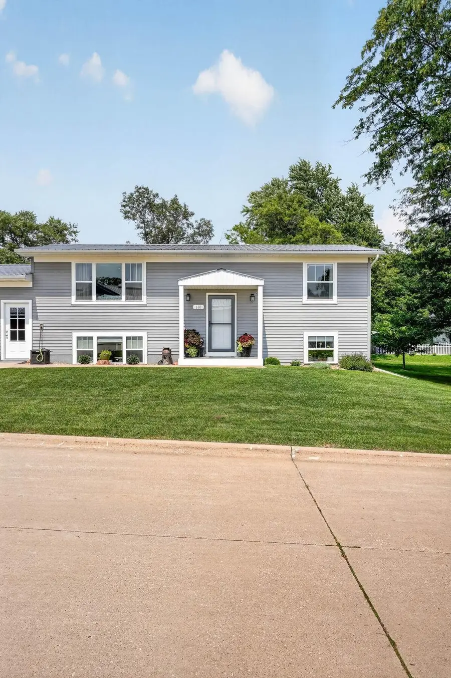 610 SE 5th Street, Independence, IA 50644 - #2