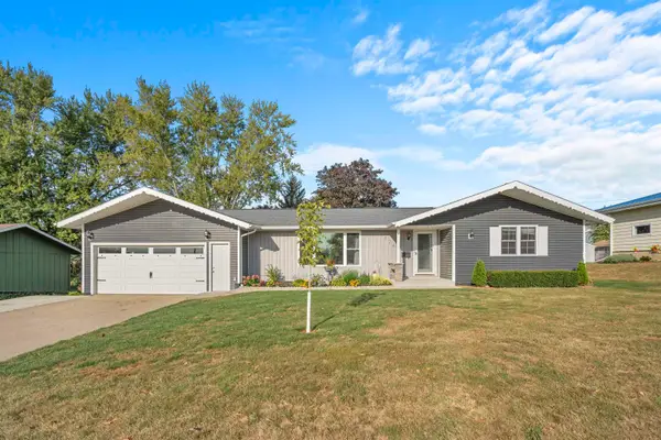 524 8th Ave Ne, Oelwein, IA 50662