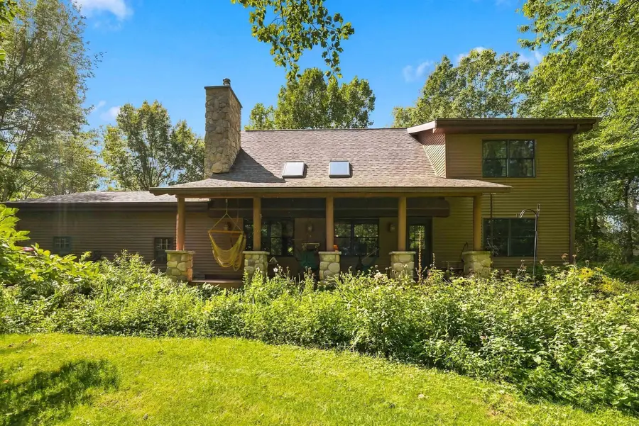 1160 Lakeview Drive, Buckingham, IA 50612 - #2