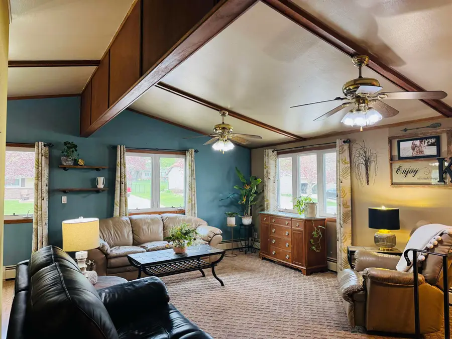 401 Sunny Lane Street, Denver, IA 50622 - #2