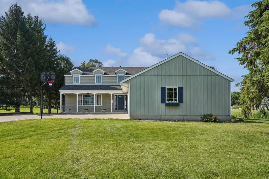 1144 Hawley Street, Jesup, IA 50648 - #3