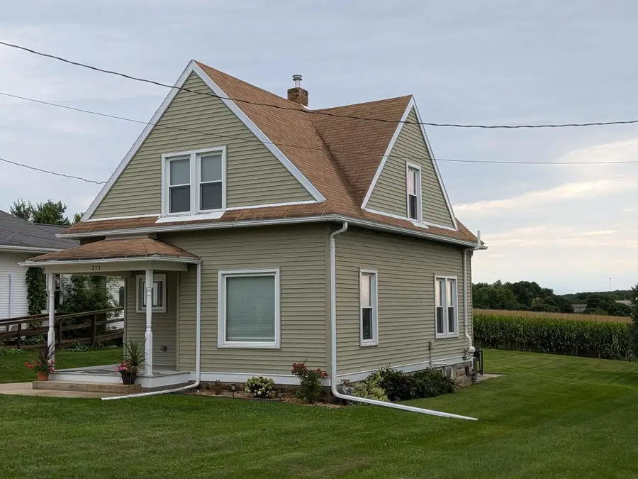 211 Jessie Street, Ossian, IA 52161 - #2