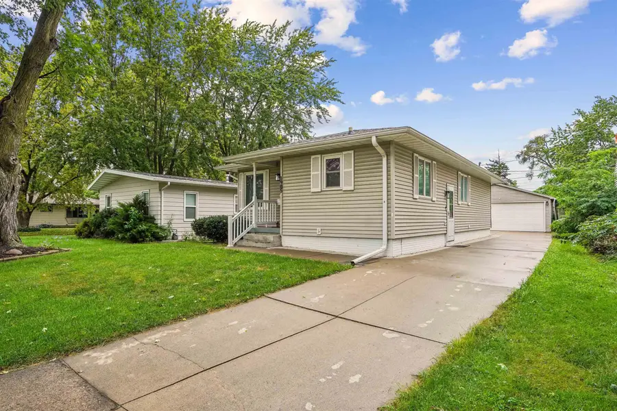 1905 Locke Avenue, Waterloo, IA 50702 - #2