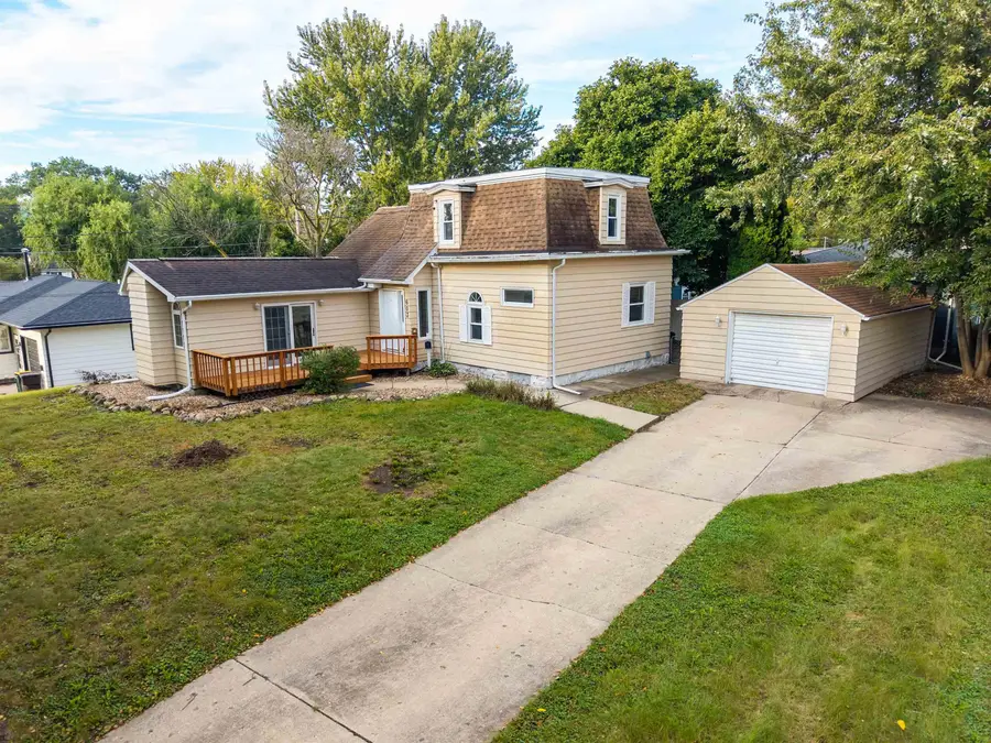 603 Division Street, Cedar Falls, IA 50613 - #2