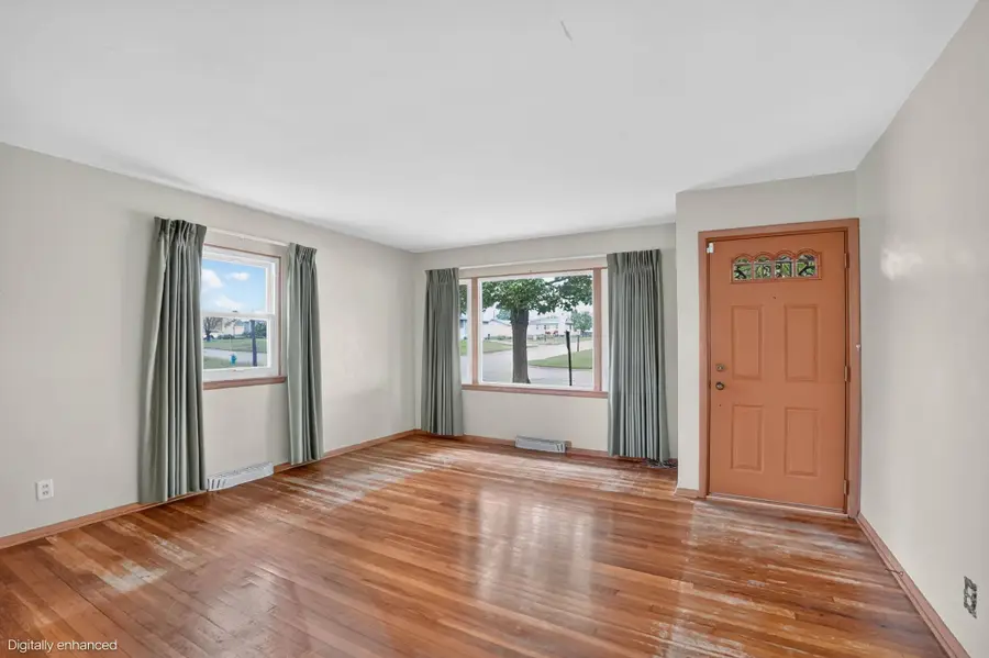 1504 Lyon Avenue, Waterloo, IA 50702 - #2