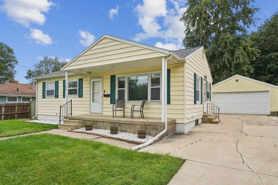1746 E Mitchell Avenue, Waterloo, IA 50702 - #2