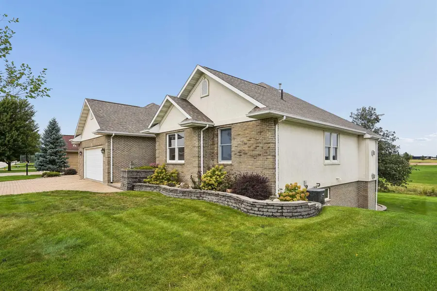 152 Eagle Ridge Dr., Waverly, IA 50677 - #3