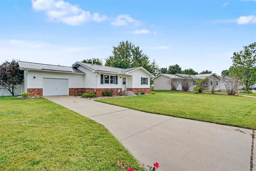 1004 David Drive, Independence, IA 50644 - #2