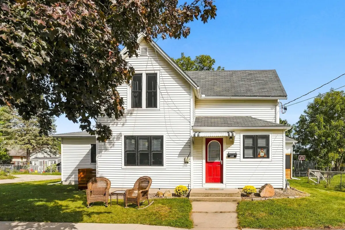 116 Monroe Street, Decorah, IA 52101 - #1