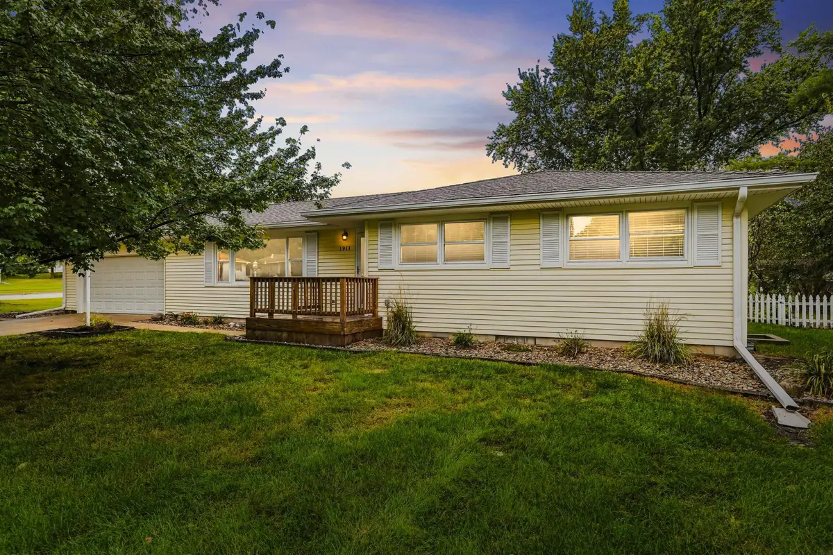 1911 Crescent Drive, Cedar Falls, IA 50613 - #1