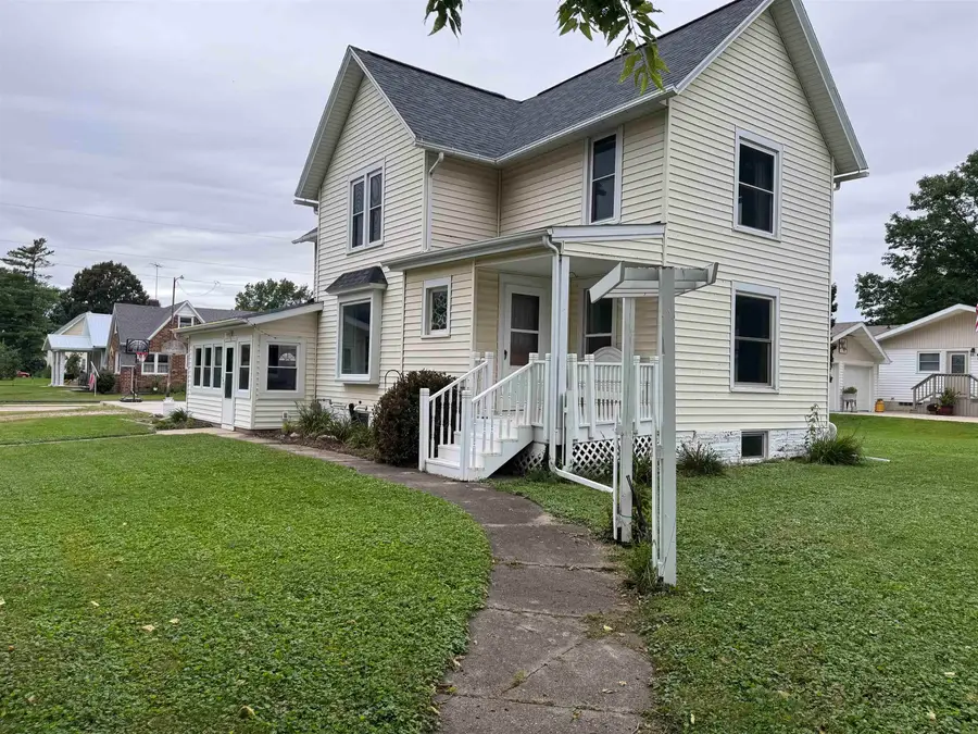 704 6th Street, Allison, IA 50602 - #3