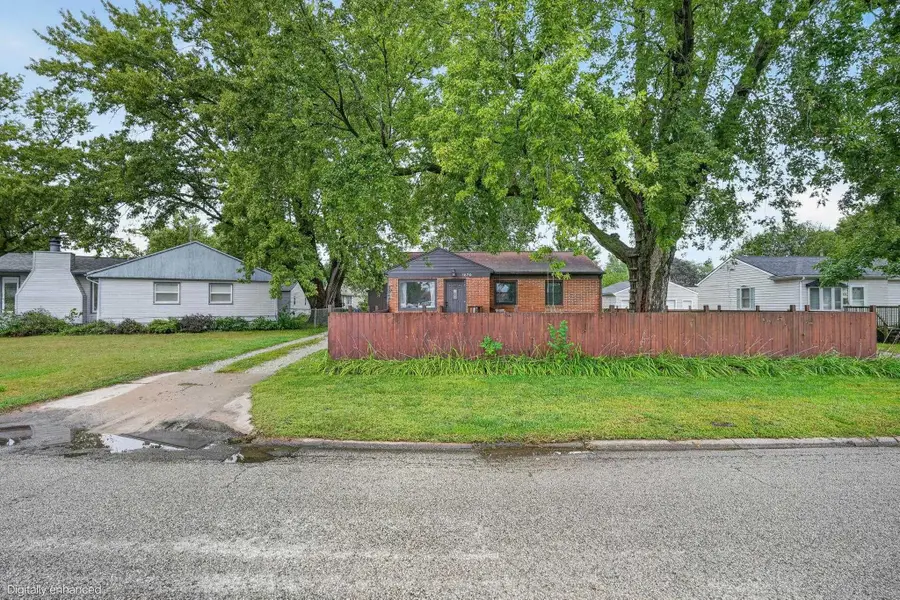 1670 Sager Avenue, Waterloo, IA 50701 - #3