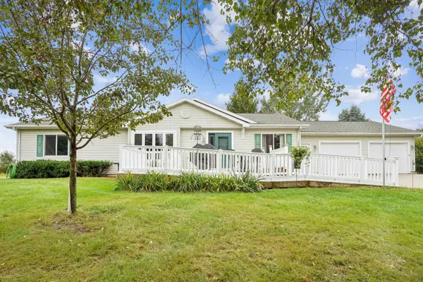 3455 Jepsen Road, Cedar Falls, IA 50613