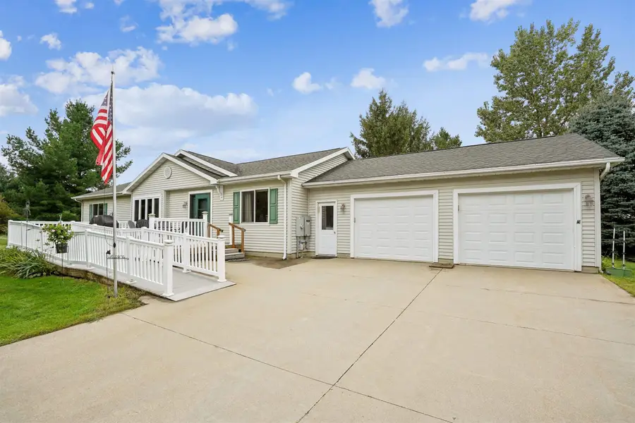 3455 Jepsen Road, Cedar Falls, IA 50613 - #3