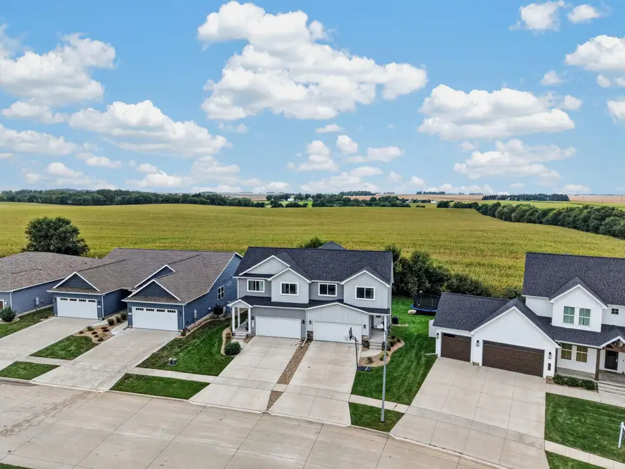 5313 Fernwood Drive, Cedar Falls, IA 50613 - #3