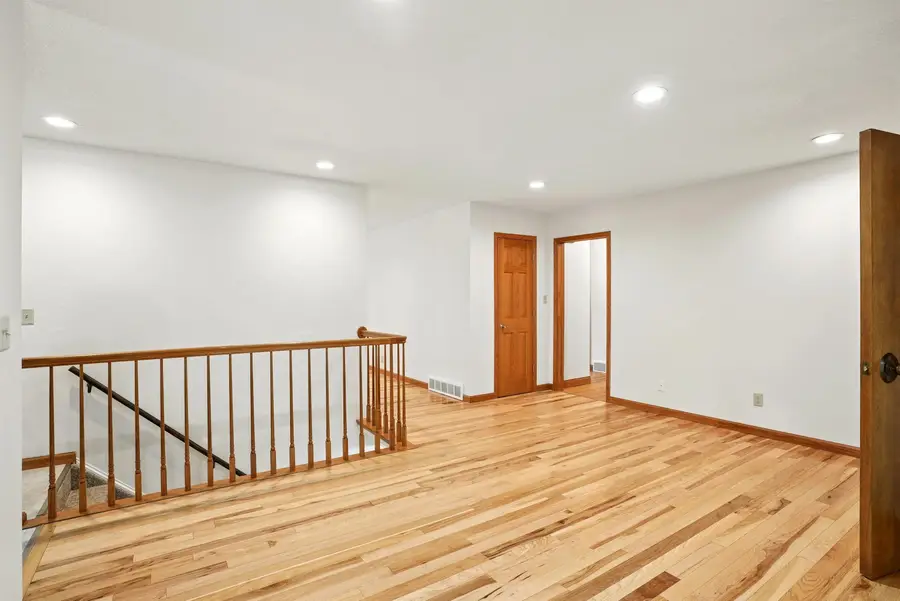 1921 Brookside Drive, Cedar Falls, IA 50613 - #3
