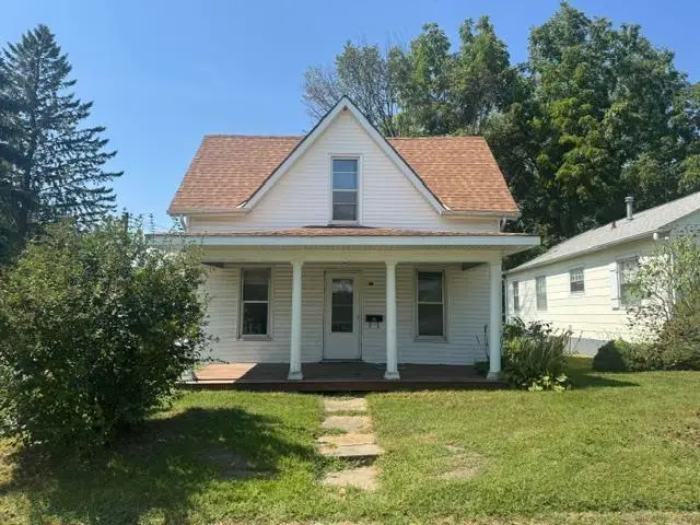 415 SE 3rd Avenue, Independence, IA 50644 - #1