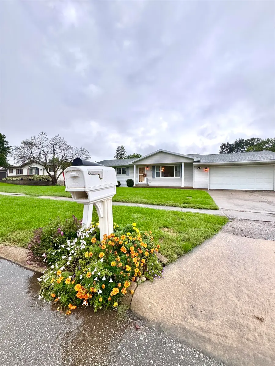 121 Palmer Dr, Big Creek, IA 50651 - #2