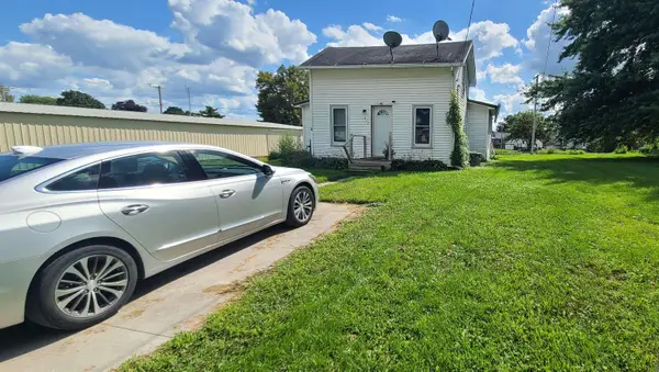 430 W Stoneman Street, Postville, IA 52162