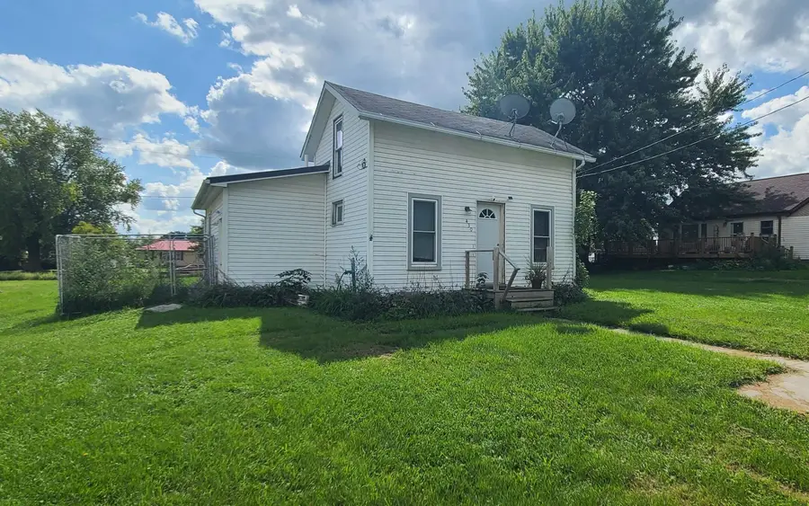 430 W Stoneman Street, Postville, IA 52162 - #3
