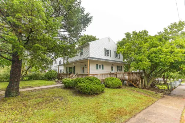 1122 Franklin Street, Cedar Falls, IA 50613