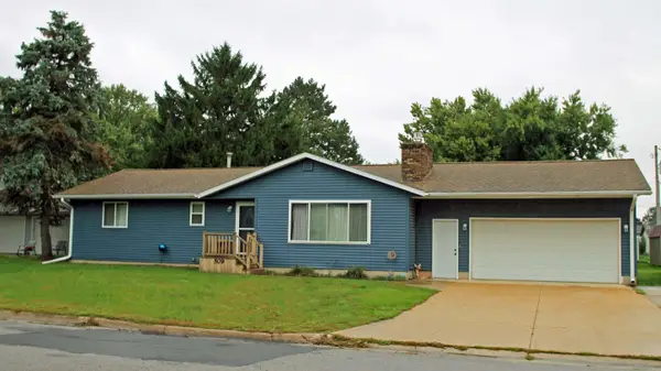509 E Mark Street, Shell Rock, IA 50670