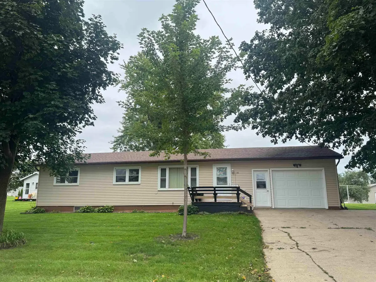 148 Lake Shore Drive, Nashua, IA 50658 - #1