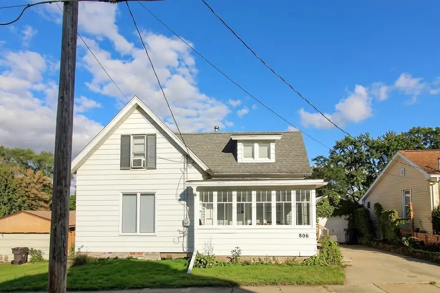 806 Bluff Street, Cedar Falls, IA 50613 - #3