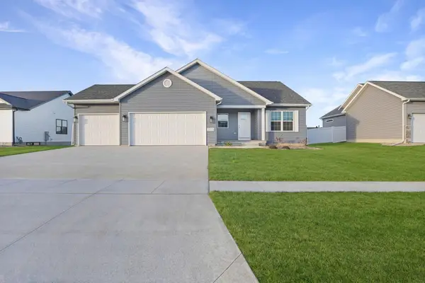 5409 Fernwood Drive, Cedar Falls, IA 50613