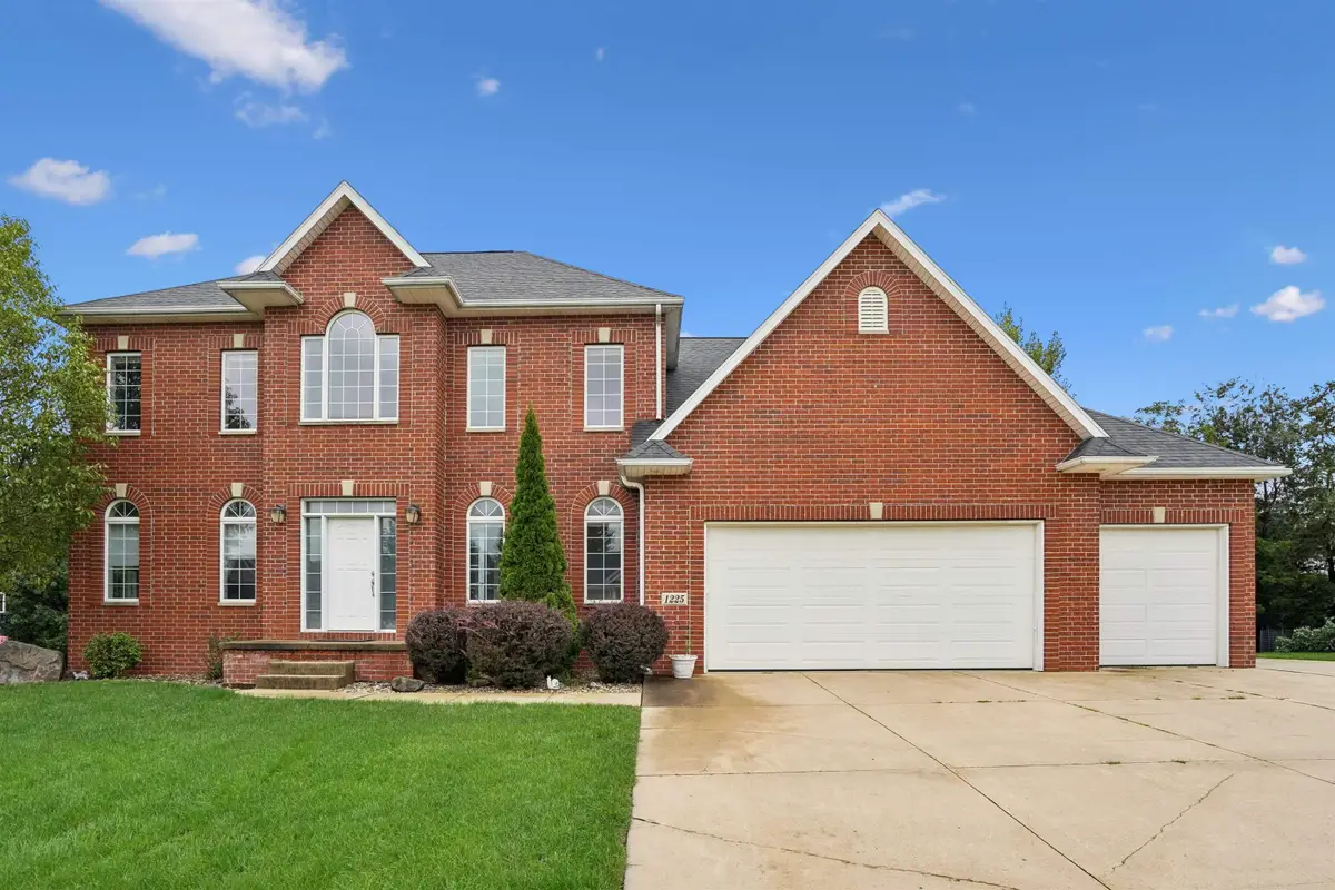 1225 Walters Pond Place, Cedar Falls, IA 50613 - #1
