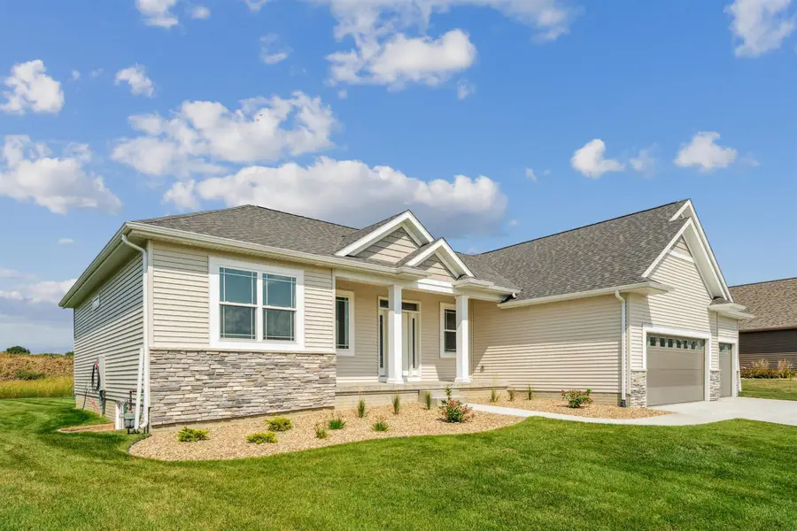 1428 Sandstone Lane, Cedar Falls, IA 50613 - #3