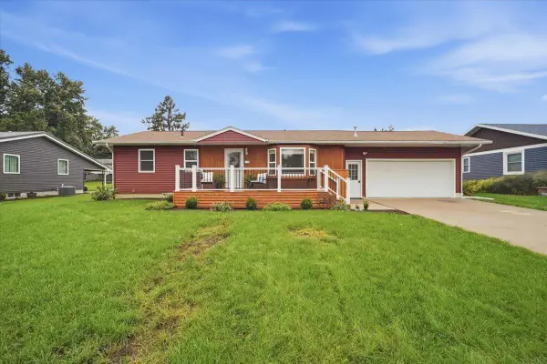 14 Bruce Lane, LaPorte City, IA 50651