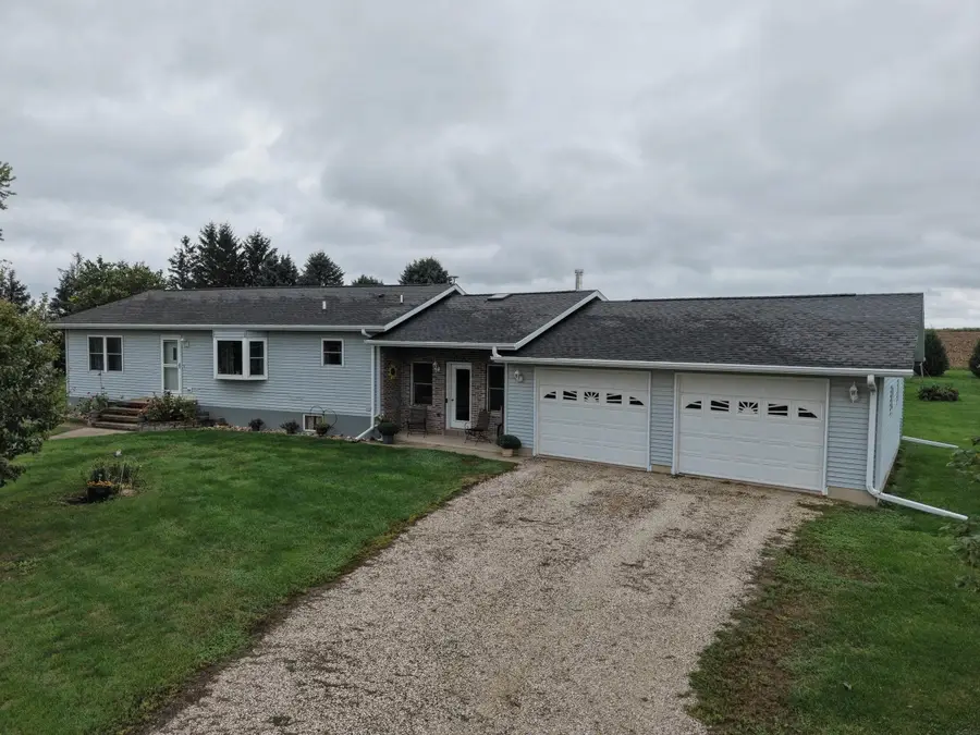 18175 H Avenue, Wellsburg, IA 50680 - #2