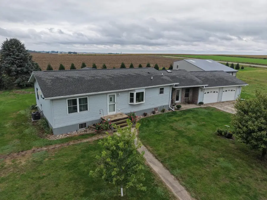 18175 H Avenue, Wellsburg, IA 50680 - #3