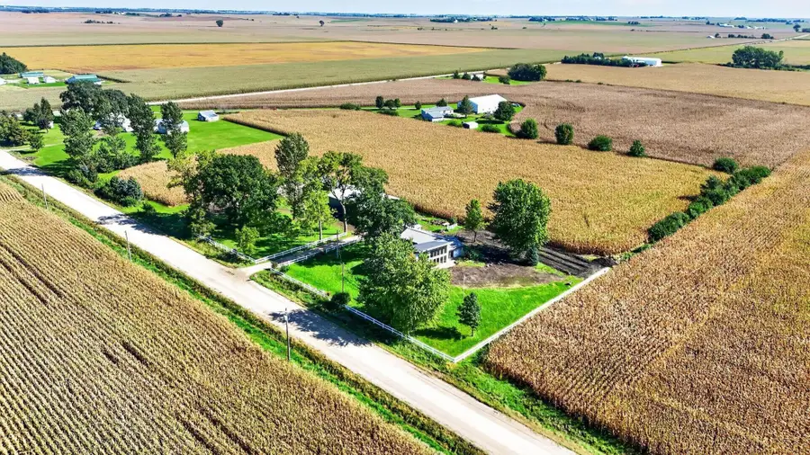 30152 Jay Avenue, Parkersburg, IA 50665 - #2