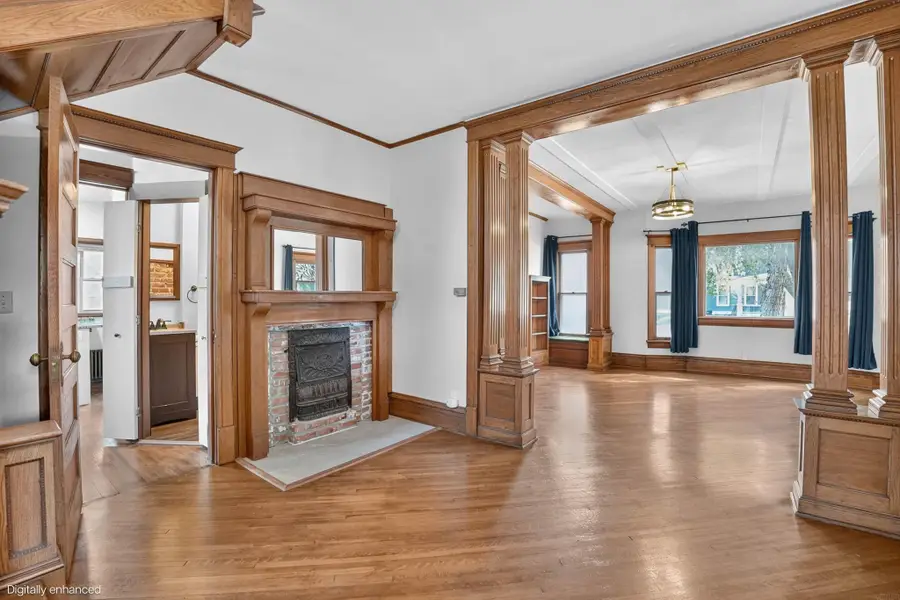 824 Franklin Street, Cedar Falls, IA 50613 - #3